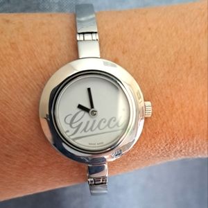 Gucci Stainless Steel Bangle Watch Series 105 Swiss Made Excellent Condition